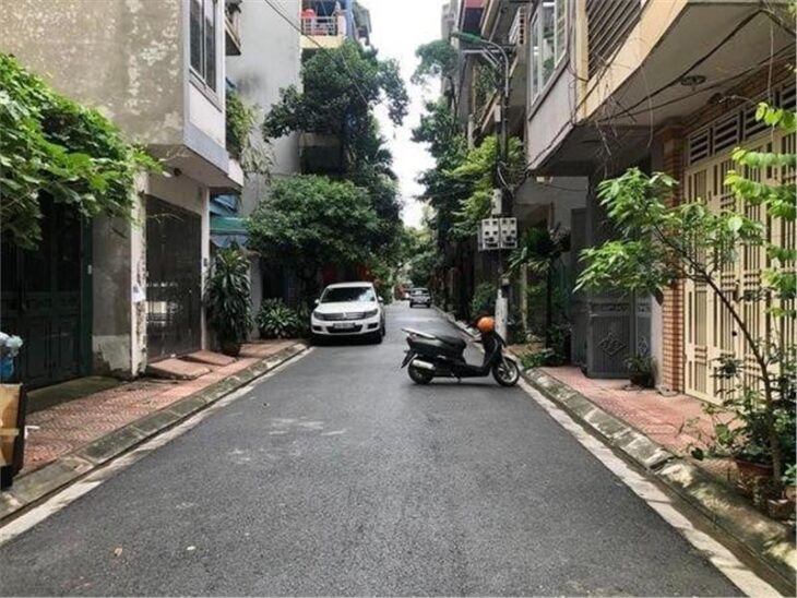 BÁN NHÀ ĐẸP CẦU GIẤY DIỆN TÍCH KHỦNG 76M, Ô TÔ KINH DOANH, CHÀO 22.9 TỶ