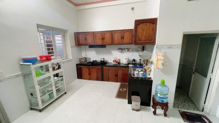 Bán nhà 3 tầng, 89m², 7.9 tỷ, Q.9, đường Đình Phong Phú