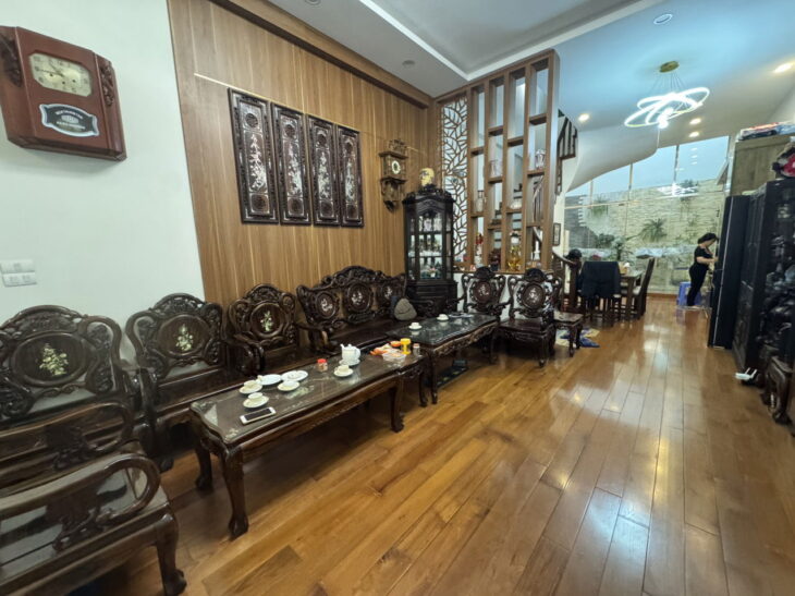 Bán nhà Đội Cấn Ba Đình Diện tích 66mx 4 tầng. giá 18 tỉ