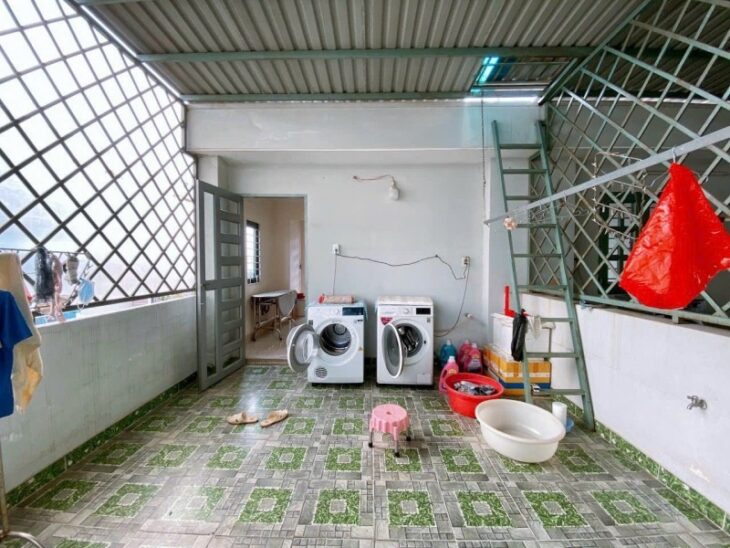 NHÀ LÔ GÓC PHẠM VĂN CHIÊU THÔNG THOÁNG, YÊN TĨNH, SẠCH SẼ 8.6VND