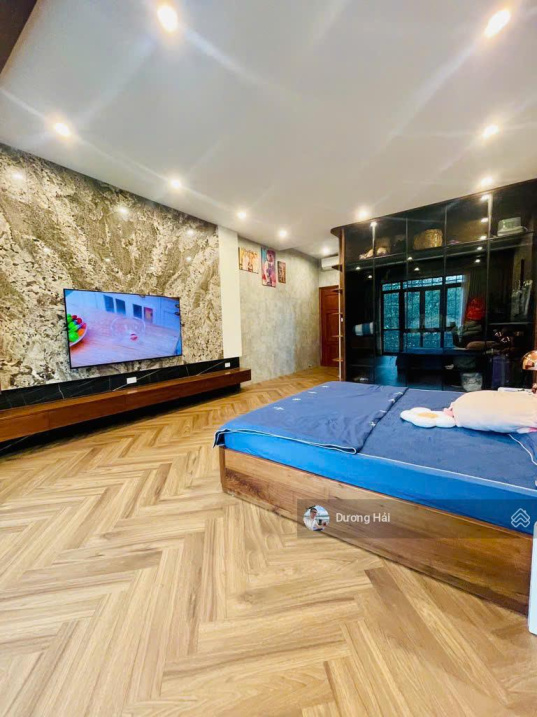 Bán nhà riêng tại phố Hoàng Quốc Việt Nghĩa Đô – Cầu Giấy – 90m MT5m – Ô Tô Vỉa Hè Kinh Doanh