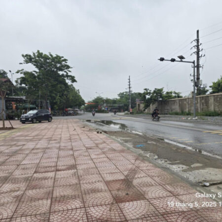 Chỉnh chủ bán đất chợ gỗ Phù Khê đường 8m kinh doanh đỉnh 5,x tỷ