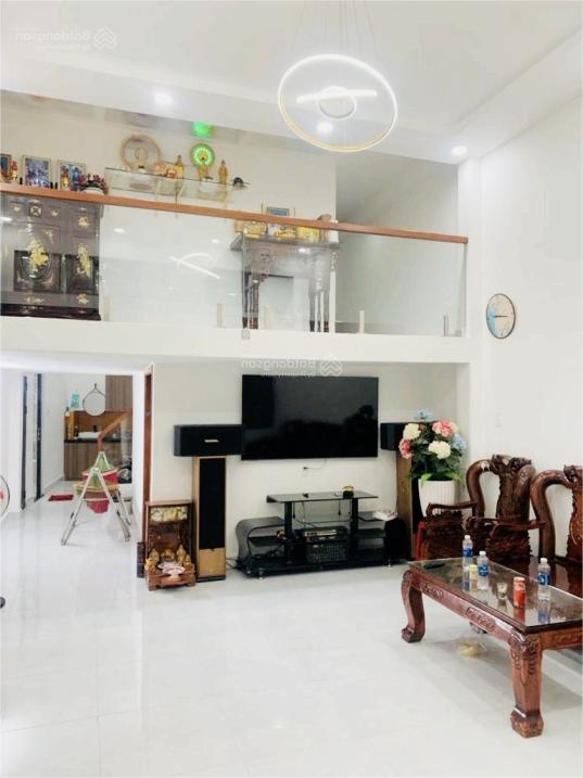 ???? Bán nhà CMT8, Q.10, nở hậu hẻm sạch, nhỉnh 8.x tỷ!