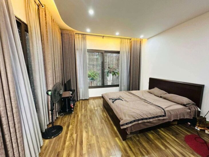 Bán nhà 7 tầng thang máy oto vào nhà, nội thất đẳng cấp, giá chỉ 18 tỷ!
