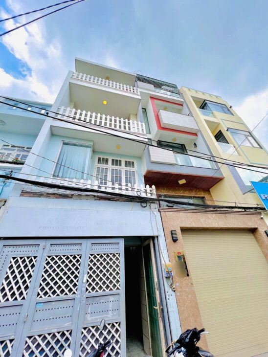GẤP BÁN chỉ 6.55 tỷ TL! 70M², 4 Tầng/3PN, Ô TÔ ĐỖ CỬA, P8 Gò Vấp!