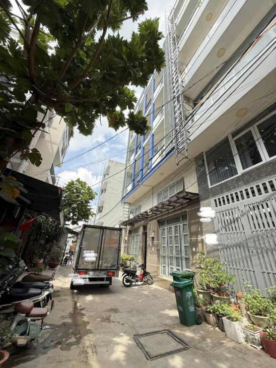 Bán nhà DT 100m2 – Hẻm xe tải Đường Lê Trọng Tấn, Q. Tân Phú
