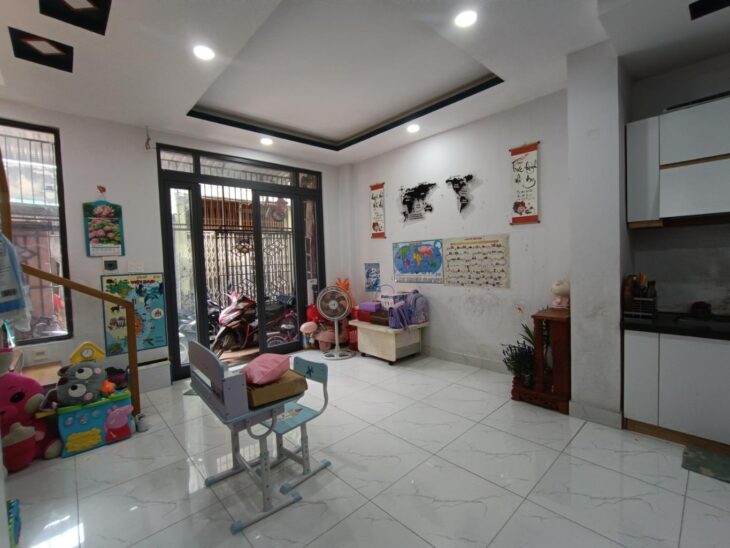 Nhà Đẹp 3 Tầng Gò Vấp – Ngang 5m – Cách HXH 30m – Chỉ Hơn 3 Tỷ