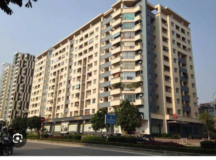 Bán chung cư mặt phố Trung kính 82m2, lô góc, tầng 10, giá 6,2 tỷ