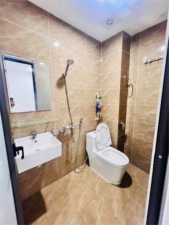 Bán Nhà52m² x 7 Tầng Thang Máy – Ngõ 205 Xuân Đỉnh – MT 4.7m – Dòng Tiền 80 Triệu/Tháng – Chỉ 15.8