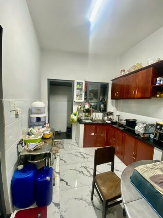 Bán nhà 74m2, 4PN, 3WC, Nguyễn Duy Trinh, Q.2, 6.15 tỷ, sổ hồng