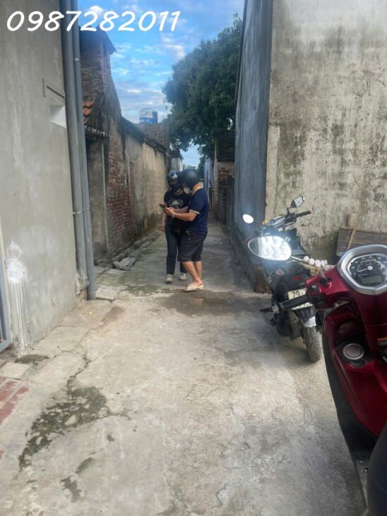 Hàng mới e chính chủ cần bán lô đất Xã Tốt Động , chương mỹ 152m full thổ liên hệ em :