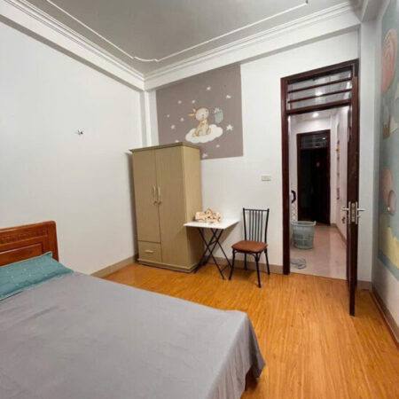 NHÀ DỊCH VỌNG NGÕ THÔNG – TỔNG 6 PN DT 36m2 5 tầng mặt tiền 3.5m Giá 10.3 tỷ