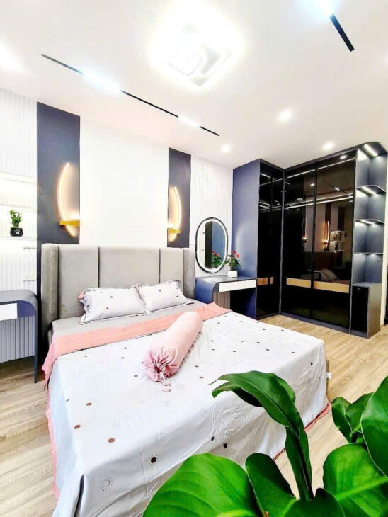 NHÀ ĐẸP ĐỘI CẤN – TRƯỚC NHÀ THOÁNG SÁNG DT 39m2 4 tầng MT 3.5m Giá 9.35 tỷ