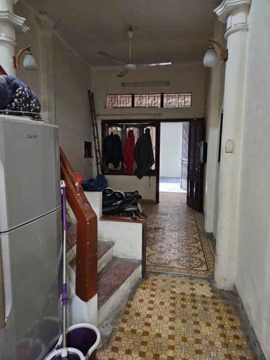 Vị trí ngõ 1194 Đường Láng đẹp, ngõ ô tô DT 41m2 4 tầng mặt tiền 3.2m Giá 12.5 tỷ