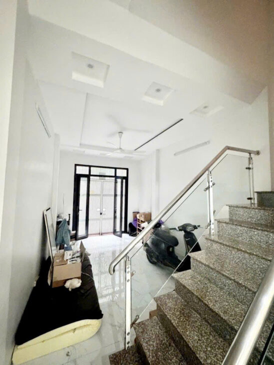 PL TÔ VĨNH DIỆN 1 NHÀ RA PHỐ KINH DOANH DT 39m2 5 tầng mặt tiền 3.5m Giá 14.3 tỷ