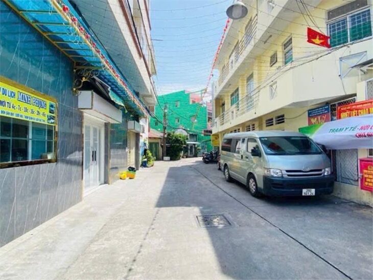 BÁN NHÀ GẦN HỒNG BÀNG,QUẬN 11,3 TẦNG,61M2,HẺM XE HƠI TRÁNH,CHỈ 8 TỶ