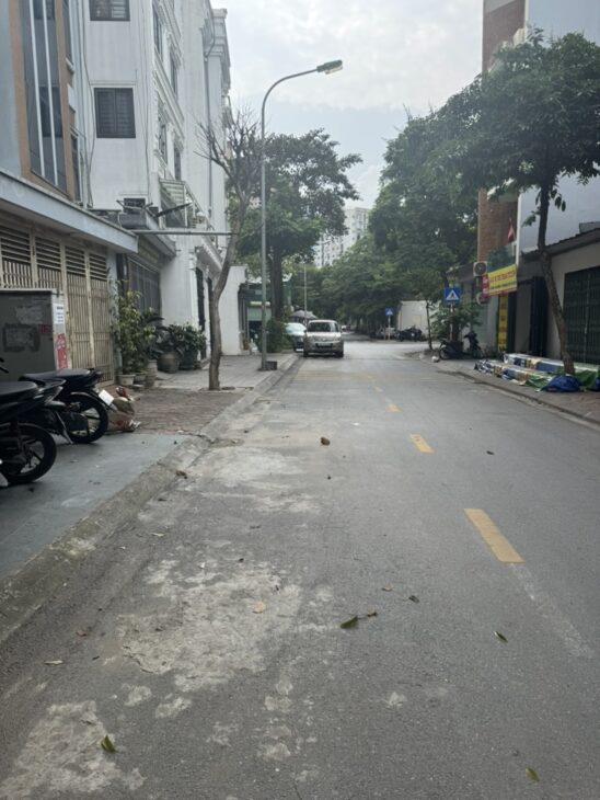PHÂN LÔ GIANG BIÊN 22 tỷ 100m MẶT TIỀN 5m VỈA HÈ Ô TÔ,CÔNG VIÊN LONG BIÊN HÀ NỘI