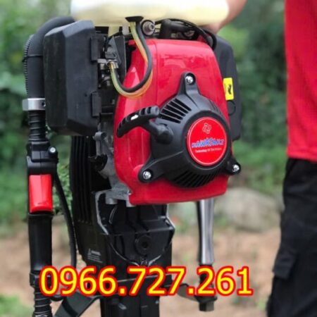 Máy Đóng Cọc 4 Thì Kawasaki KW680 – Đóng Cọc Tiêu, Cọc Tre Hiệu Quả