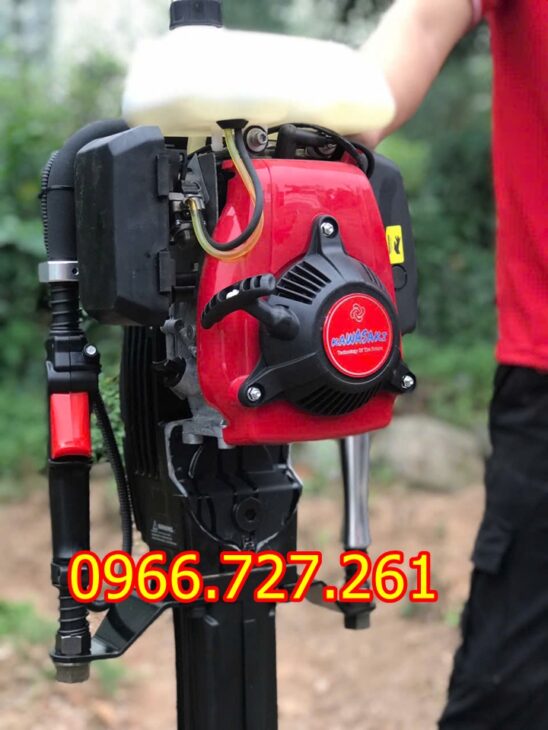 Máy Đóng Cọc 4 Thì Kawasaki KW680 – Đóng Cọc Tiêu, Cọc Tre Hiệu Quả
