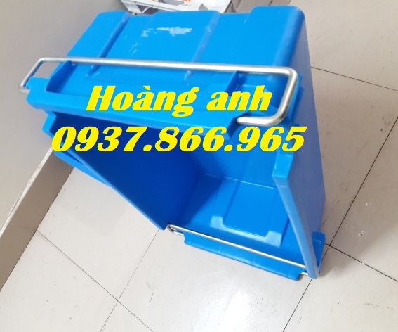 Bán buôn khay nhựa có quai, khay nhựa có quai sắt, sóng nhựa bít có quai xách