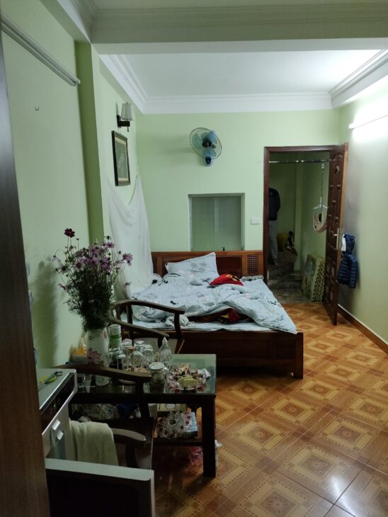Bán gấp giá rẻ Mai Hương 20m, 4 tầng, mặt tiền 3m, 3 tỷ Hai Bà Trưng.
