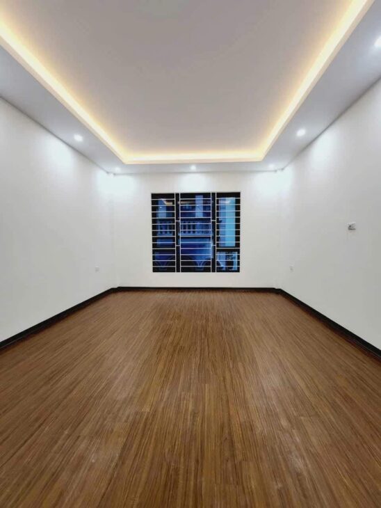 Nhà 5 tầng x 37m giáp Nam Từ Liêm ( chợ Vân Canh ) – Ngõ 3m, 50m ra bãi xe ô tô – giá 6 tỷ