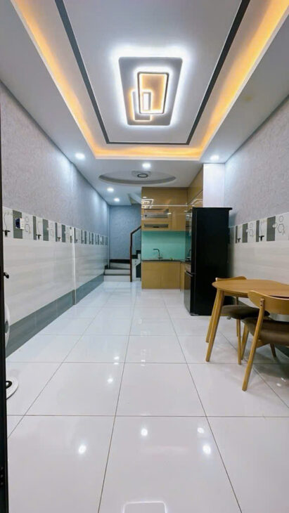 MẶT TIỀN ĐƯỜNG Q4 CĂN GÓC 3 TẤM NHÀ MỚI CHỈ 3 TỶ