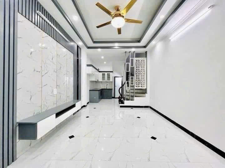 Bán nhà đẹp Ngọc Thuỵ – Lô Góc – 7 chỗ đỗ cửa – 5 tầng – nhỉnh 5 tỷ ( Thương Lượng