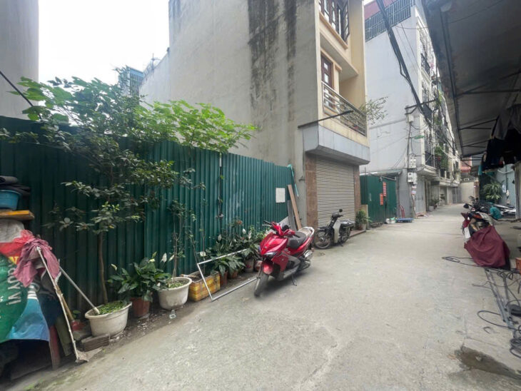 Bán đất Lý Sơn – Phân Lô – Oto – 53m nhỉnh 6 tỷ ( Thương Lượng)