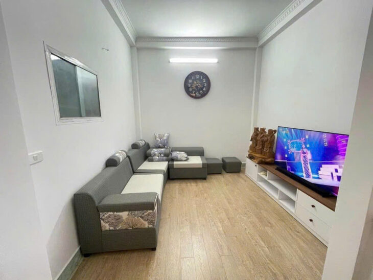 Bán gấp giá rẻ căn hộ Giải Phóng 27m/60m, tầng 1, mặt tiền 3.5m, 1.95 tỷ Hoàng Mai.