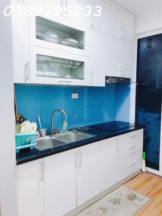 BÁN NHÀ PHÚC LỢI – DÒNG TIỀN TỐT – NHÀ DÂN XÂY KIÊN CỐ – VỊ TRÍ TRUNG TÂM – OTO VÀO NHÀ