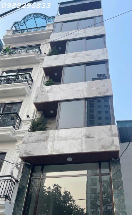 BÁN NHÀ PHÚC LỢI – DÒNG TIỀN TỐT – NHÀ DÂN XÂY KIÊN CỐ – VỊ TRÍ TRUNG TÂM – OTO VÀO NHÀ