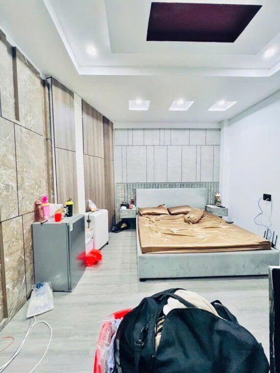 BÁN NHÀ VỪA Ở VỪA KD-HẺM 8M Ô TÔ NÉ-LÔ GÓC-NGANG BỰ 5M-GẦN CHỢ THẠCH ĐÀ