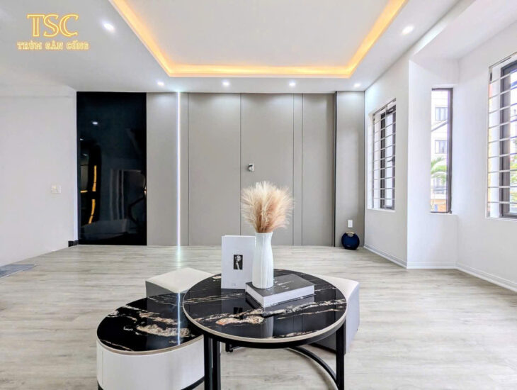 Nhà mặt đường Nam Pháp, 55m 4 tầng,, Giá 5.75 tỉ, đối diện nhà thờ