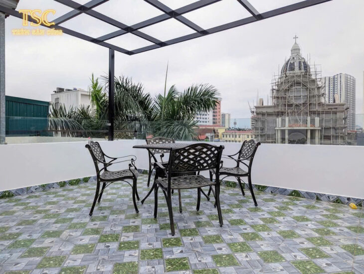 Nhà mặt đường Nam Pháp, 55m 4 tầng,, Giá 5.75 tỉ, đối diện nhà thờ