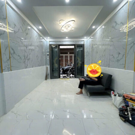 SÁT MẶT TIỀN HOÀNG DIỆU TRUNG TÂM Q4 -200 M Q1,Q2.. CÓ 4 TỶ