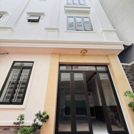 Bán nhà Trại Lẻ, Diện tích 40m 4 tầng mới tinh, Giá 2.9 tỉ