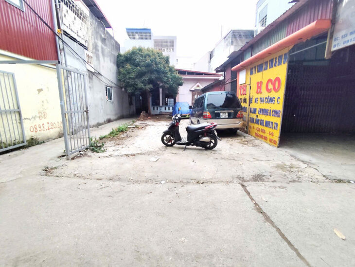 Đất ngay sau mặt đường Thiên Lôi, 86m, lô góc, ô.tô vào, Giá 4.1 tỉ