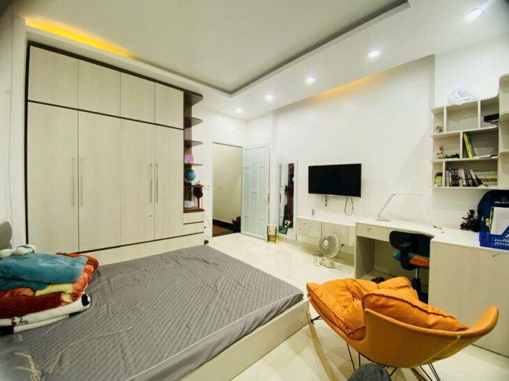 Bán nhà tuyến 2 Hoàng Ngọc Phách – Quán Nam, 84m 4 tầng độc lập, Giá 7.5 tỉ