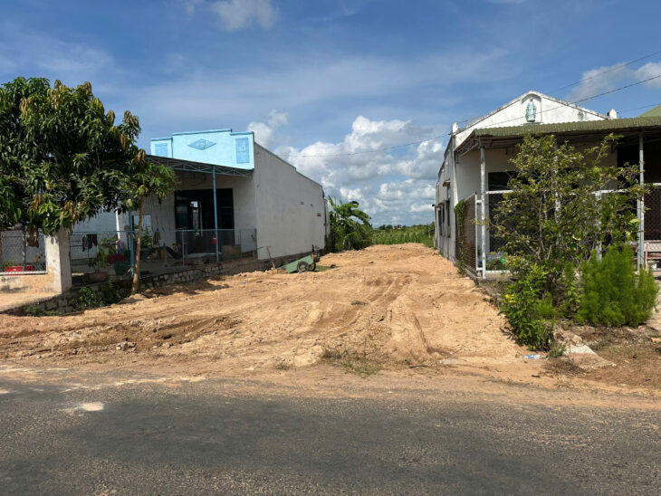 Bán 608m2 đất thổ cư mặt tiền Đinh Công Tráng, thị xã LaGi gần Biển Tam Tân