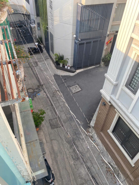 Chủ Gấp Bán Nhà Hẻm Xe Hơi Nguyễn Xí (4×12), 3 Tầng Nhỉnh 7 Tỉ