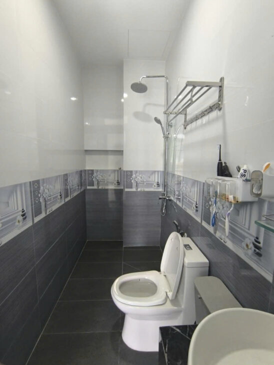 Bán nhà 4 tầng, 75m², 4PN, 4WC, Q.2, 9.6 tỷ, sổ hồng
