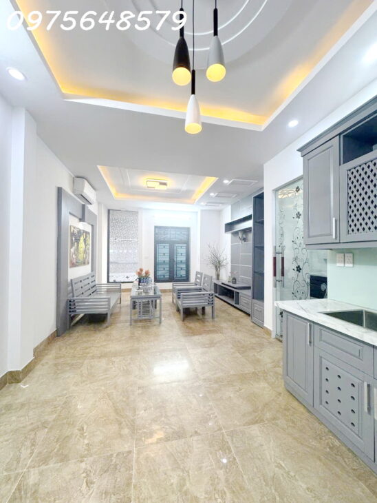 Bán nhà Quan Nhân 45m Lô góc gần phố mặt tiền rộng kinh doanh giá hợp lý