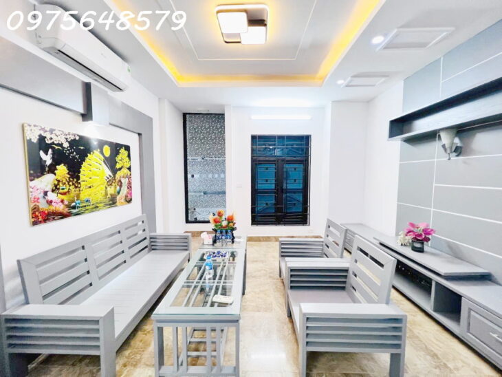 Bán nhà Quan Nhân 45m Lô góc gần phố mặt tiền rộng kinh doanh giá hợp lý