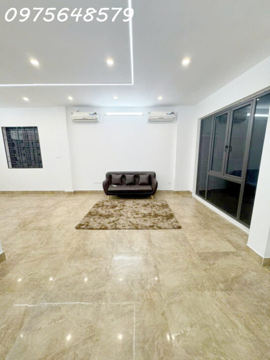 Bán nhà Quan Nhân 45m Lô góc gần phố mặt tiền rộng kinh doanh giá hợp lý