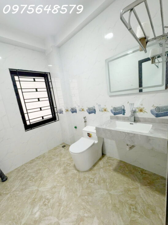 Bán nhà Quan Nhân 45m Lô góc gần phố mặt tiền rộng kinh doanh giá hợp lý