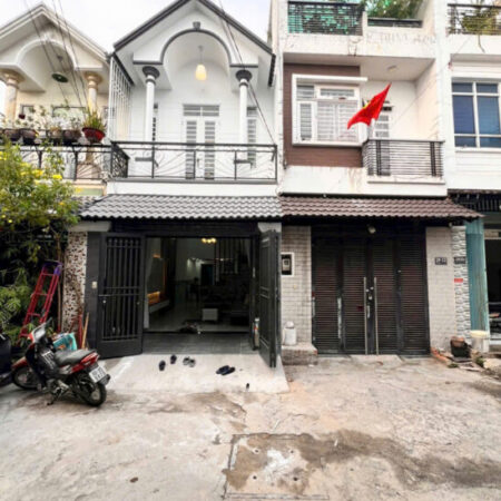 ????Nhà đẹp Ngã Tư Ga lên sóng ???? ♦️ Bán Nhà Thạnh Lộc 14 Quận 12 4.75 tỷ- gần chung cư Thạnh Lộc