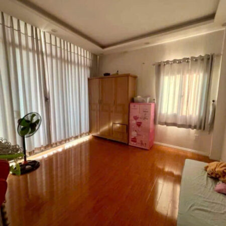 BÁN GẤP NHÀ 3 TẦNG LINH XUÂN – 90M² – HẺM Ô TÔ 7 CHỖ – GIÁ TỐT KHÓ TIN – DI CHUYỂN MỌI NƠI DỄ DÀNG