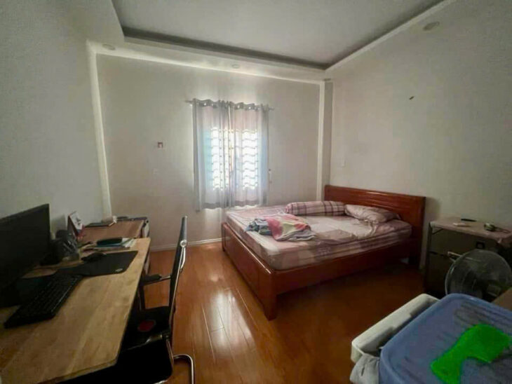 BÁN GẤP NHÀ 3 TẦNG LINH XUÂN – 90M² – HẺM Ô TÔ 7 CHỖ – GIÁ TỐT KHÓ TIN – DI CHUYỂN MỌI NƠI DỄ DÀNG