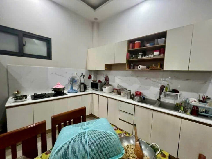 BÁN GẤP NHÀ 3 TẦNG LINH XUÂN – 90M² – HẺM Ô TÔ 7 CHỖ – GIÁ TỐT KHÓ TIN – DI CHUYỂN MỌI NƠI DỄ DÀNG